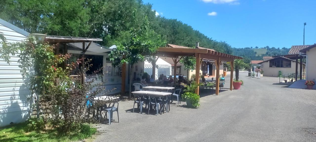 Les Berges Du Cele Hotell Bagnac Exteriör bild